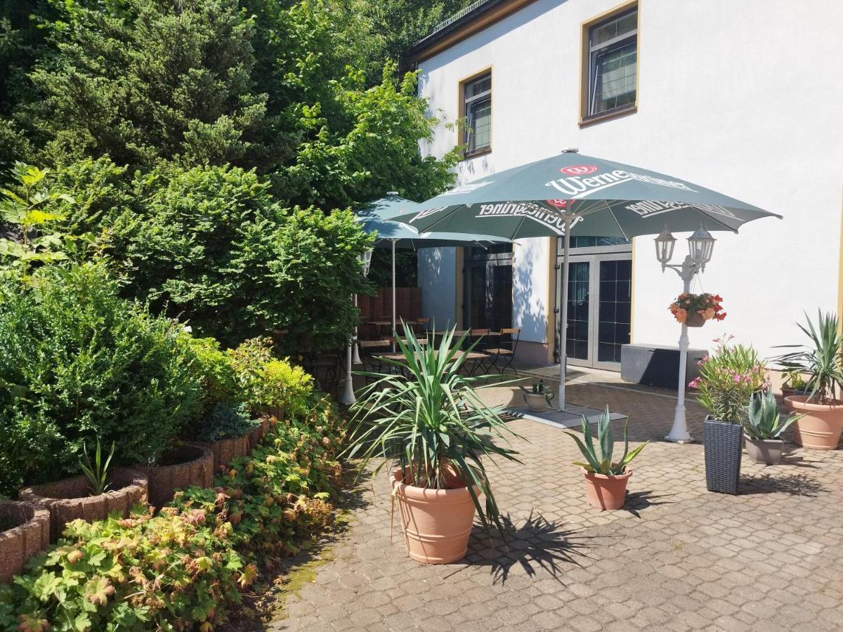 Berghotel Steiger - Erzgebirge Schneeberg (Saxony) Exterior foto